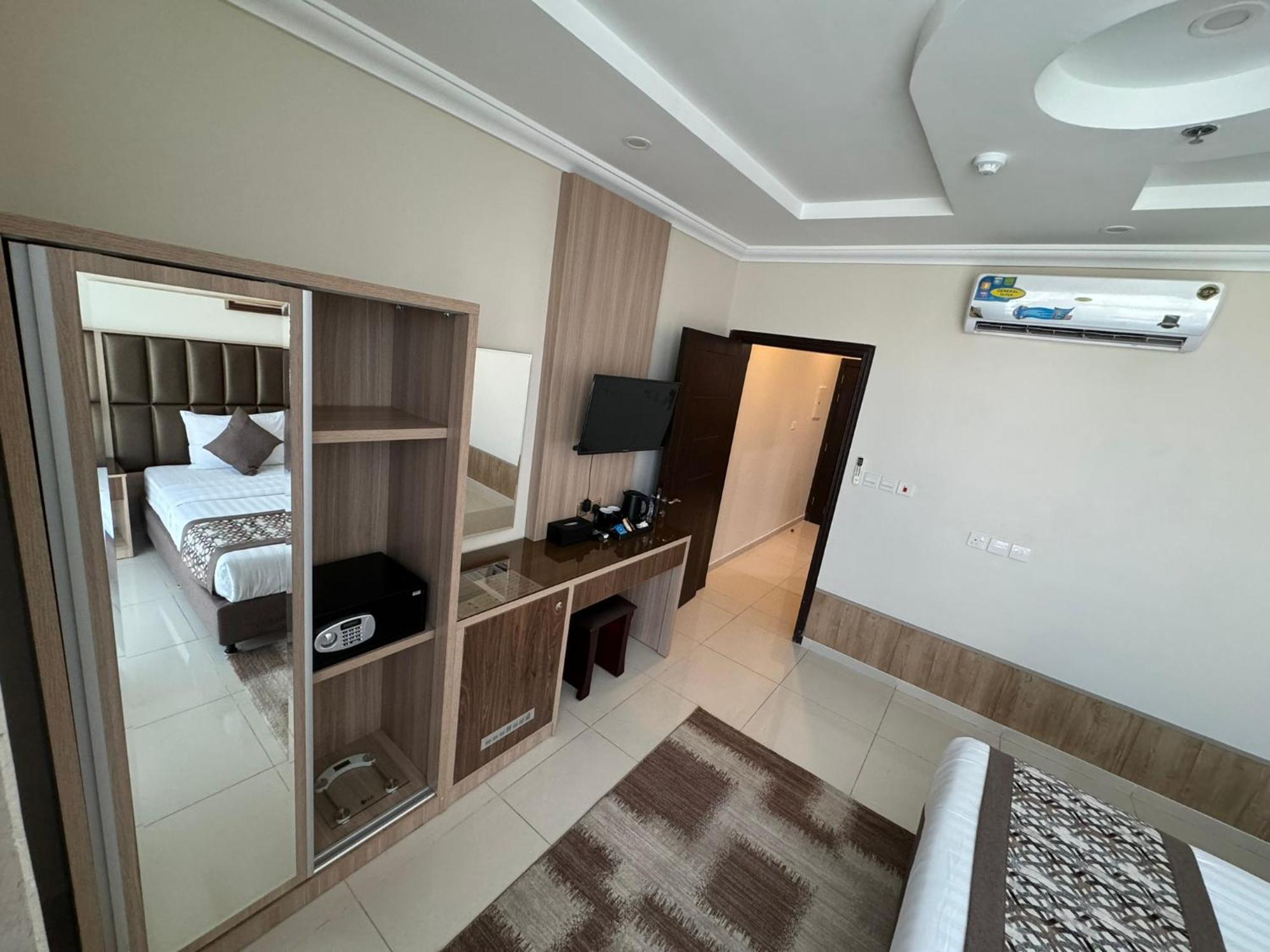 Primotel Suites As Salamah Cidde Dış mekan fotoğraf